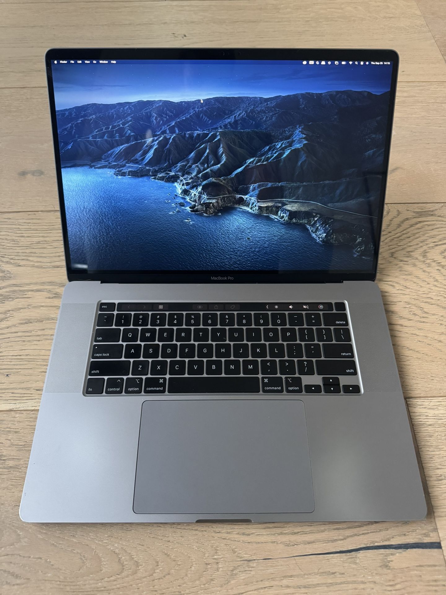 Apple MacBook Pro (l6”, Late 2019)