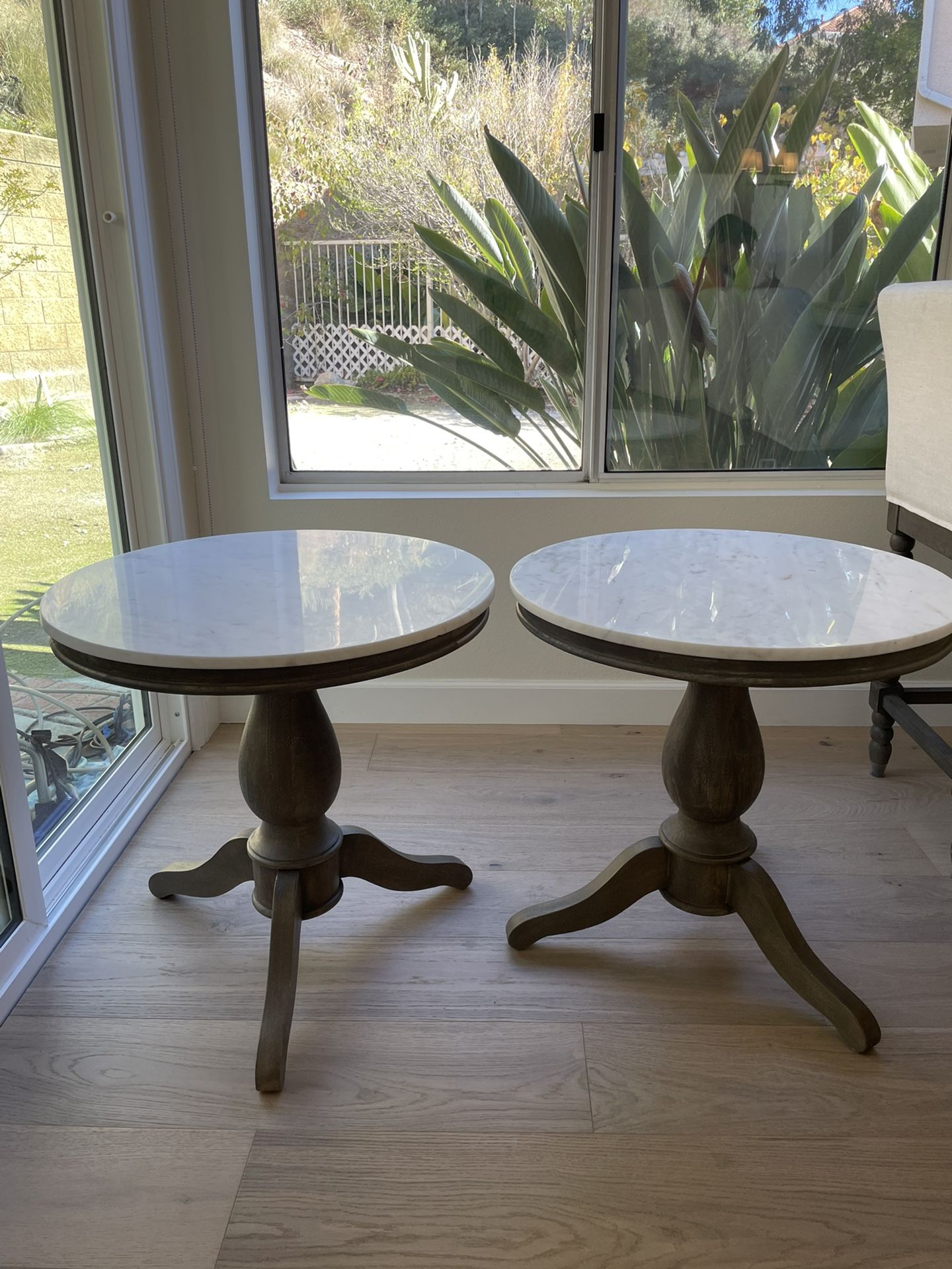 Pottery Barn Alexandra End Tables (Set of Two) for Sale in Los Angeles