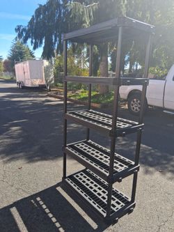 PLASTIC SHELF HELF UNITS - Can Deliver