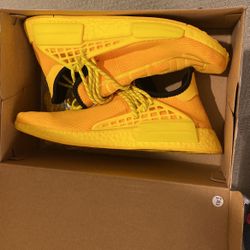 Adidas NMD HUMAN RACE “Extra EYE Yellow”  SIZE 8.5 VNDS
