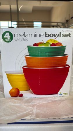 4-Piece Melamine Bowl Set with Lids