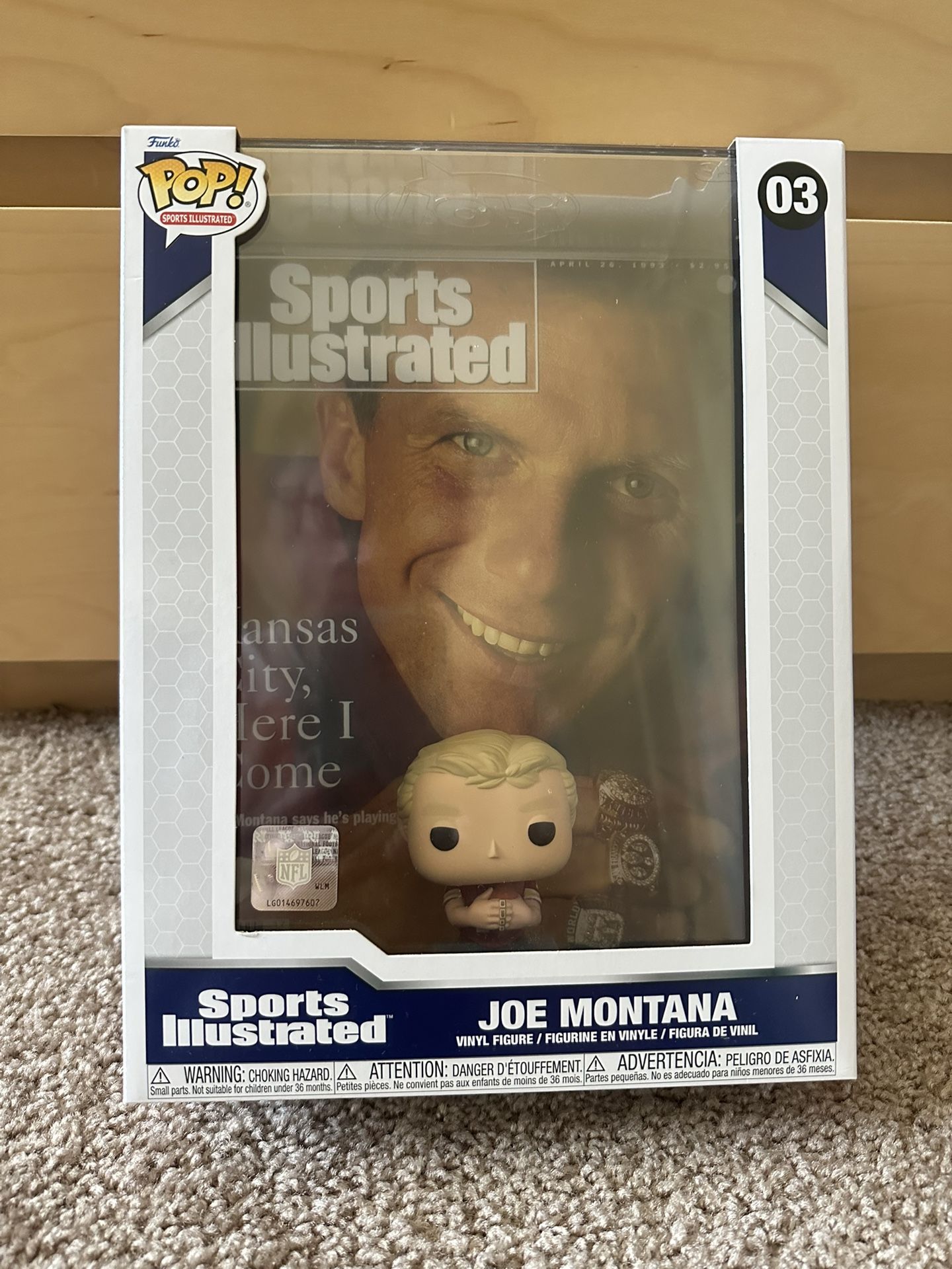 Funko Pop! NFL Joe Montana Sports Illustrated Cover Vinyl Figure
