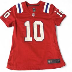 BRAND NEW!!✅✅Mac Jones Red and White Patriots Jersey SIZE: M WMNS