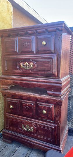 Two Project Dressers