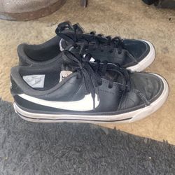 4y Nike Shoes