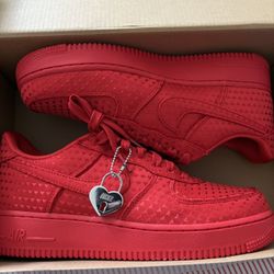 Valentine’s Red Air Force 1