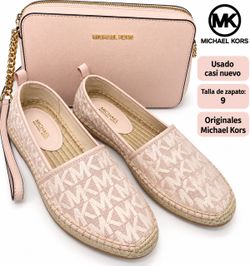Cartera y zapatos