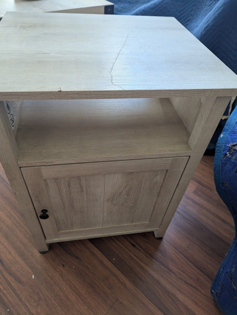 White Oak Side Table With Storage!!!