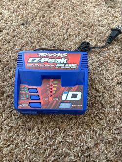 Traxxas battery charger