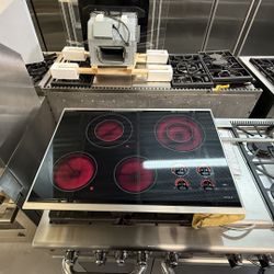 🔥 Wolf 30” Electric Cooktop – Model CT30E/S 🔥 💡 Iconic Performance | Sleek Stainless Steel Look