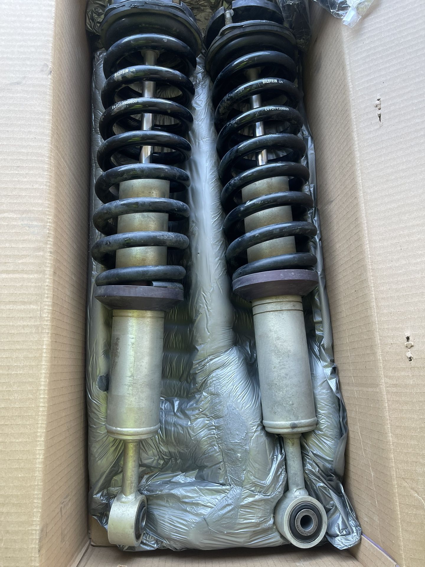 2nd Gen Tundra Bilstein 6112/5160