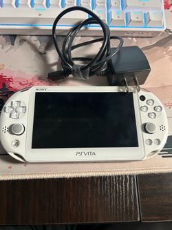 PS VITA 2000 modded