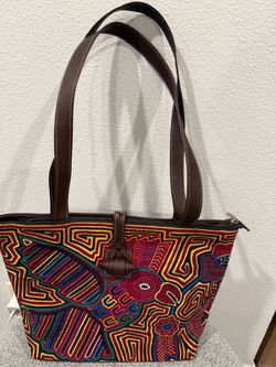 woman purse