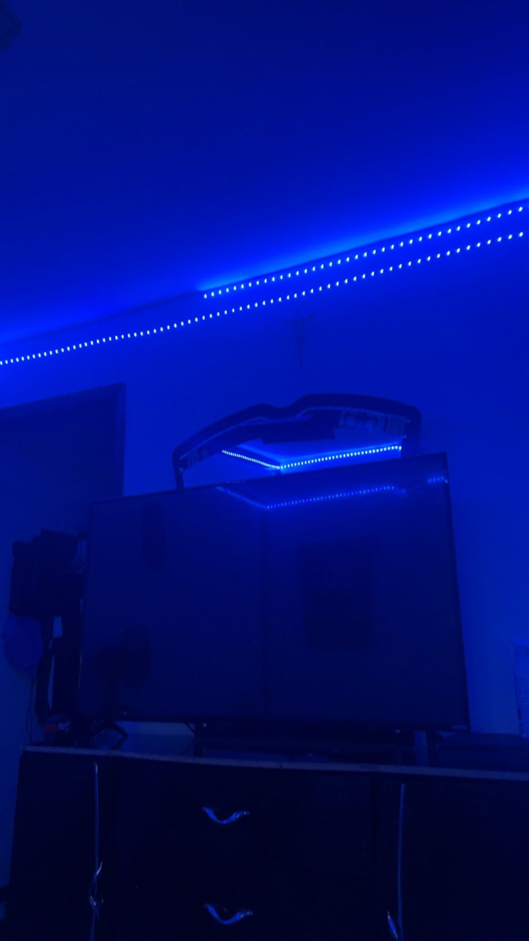 49’ VIZIO TV & Remote