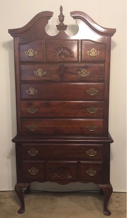 Solid Wood 7-Drawer Highboy Dresser – Two-Piece Traditional Dresser