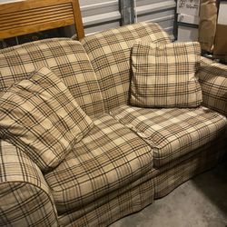 Broyhill Loveseat