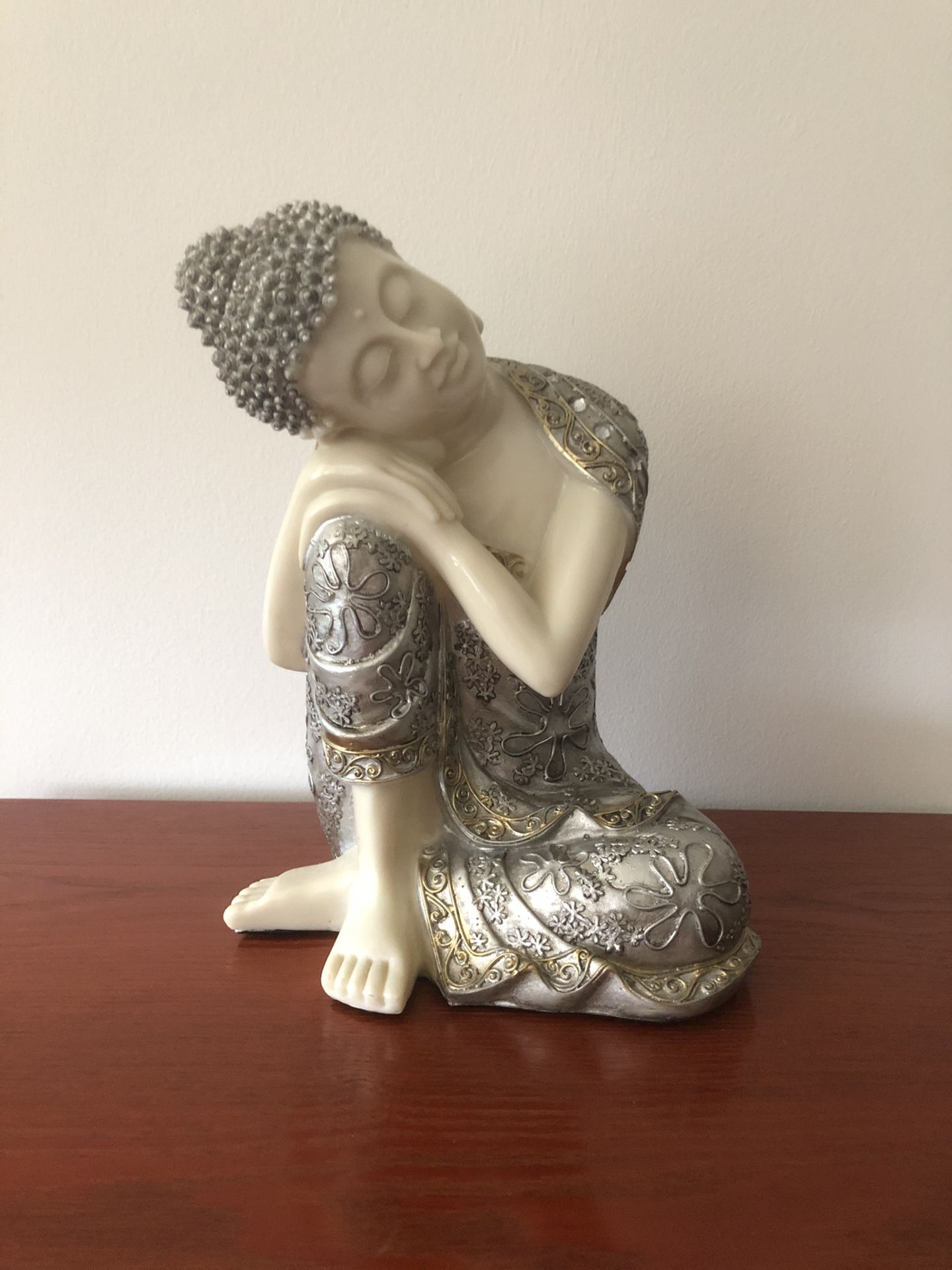 Buddha Statue, 9.5” Meditating