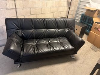 Black Futon