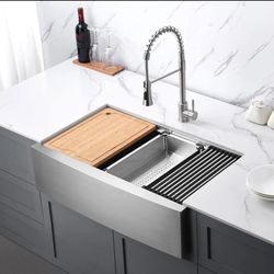 Luxier 33” Stainless Steel Farmhouse Apron Sink