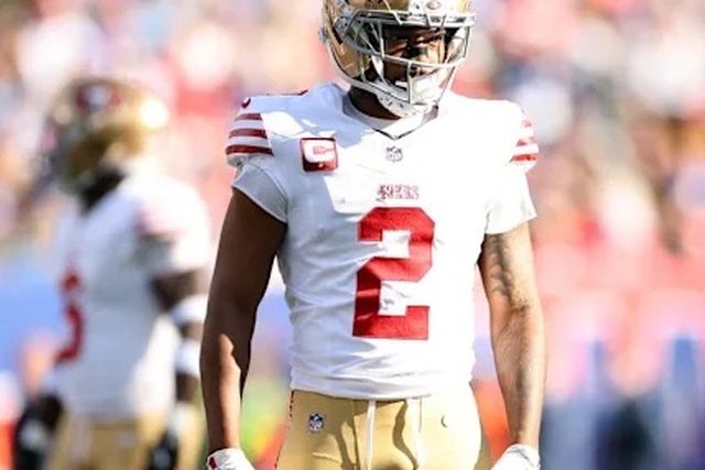 4 lower level  Cardinals Tickets, Aisle Seats, Parking Pass. $300 Total