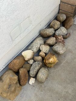 Free Landscaping River Rocks & Decorative Stones