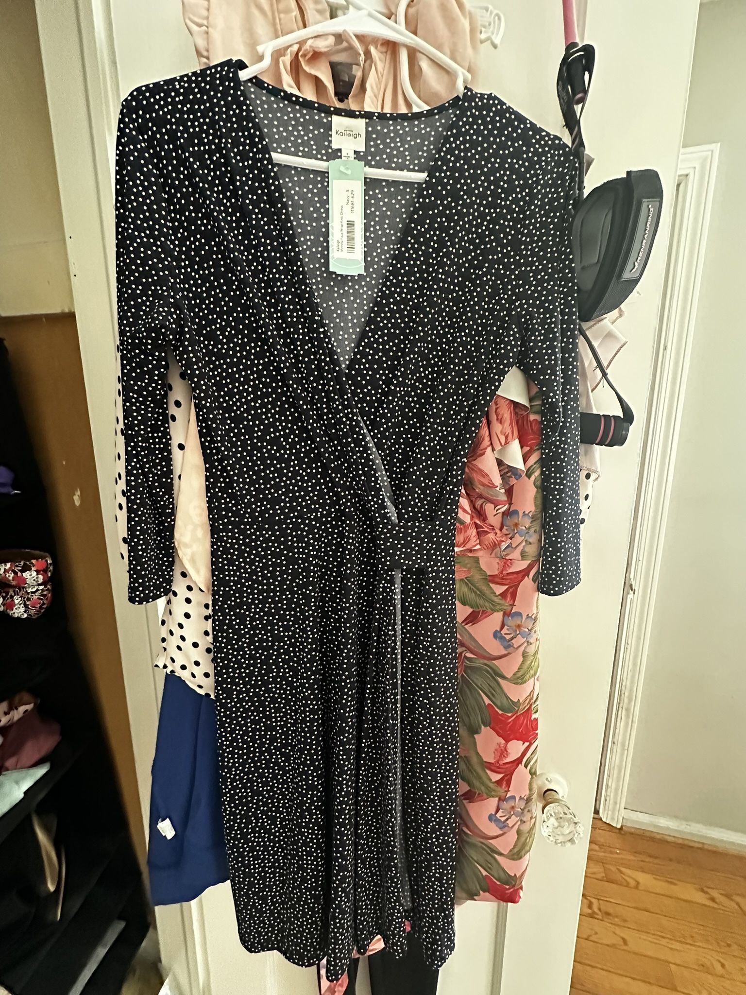 🌟 NWT Kaileigh Navy Polka Dot Faux Wrap Dress | Size S | Flattering & Comfy!