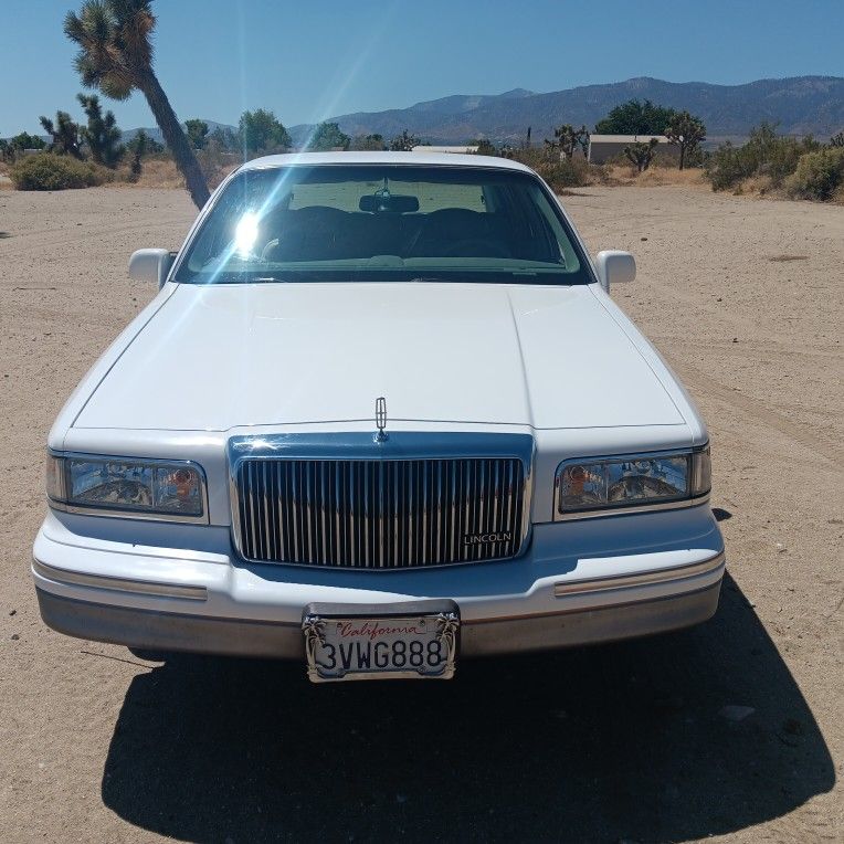 1997 Lincoln Town Car