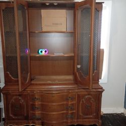 China cabinet 