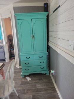 Cabinet Real Wood
