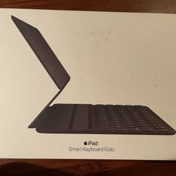 iPad Pro 11” Smart Keyboard