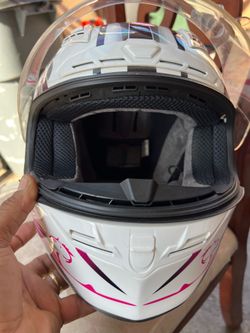Motorcycle helmet