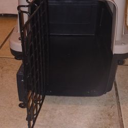 Dog Kennel 