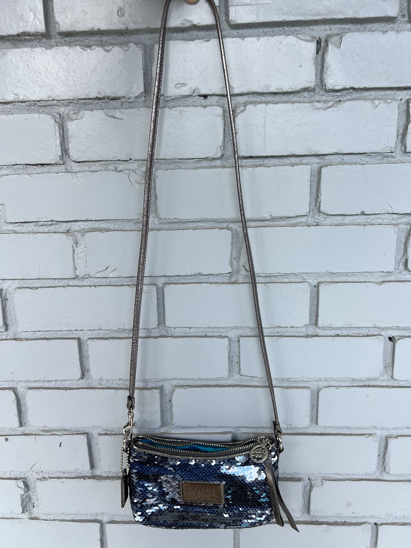 Coach Poppy Sequin Mini Crossbody Wristlet – Silver Glitter, Teal Lining, Convertible Strap
