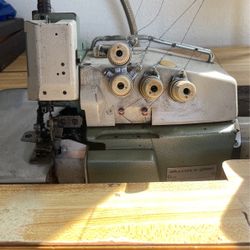 Industrial sewing machine five thread overlock 