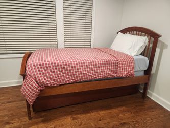 Twin Bed with extra mattress
