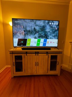70 inch LG Smart TV