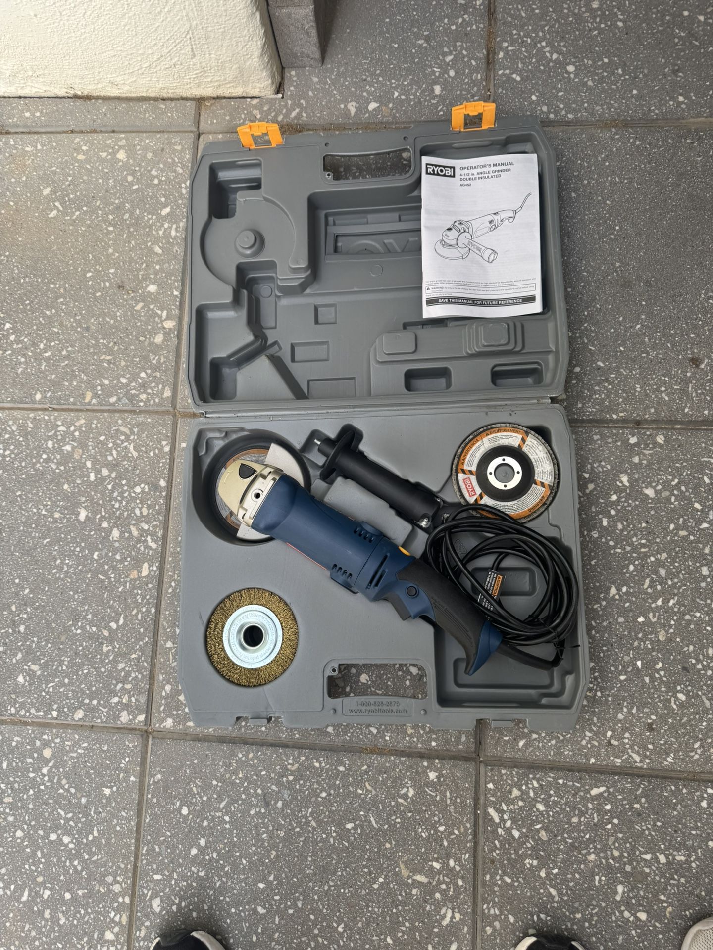 Ryobi Angle Grinder - 4 1/2 Inch (corded electric)