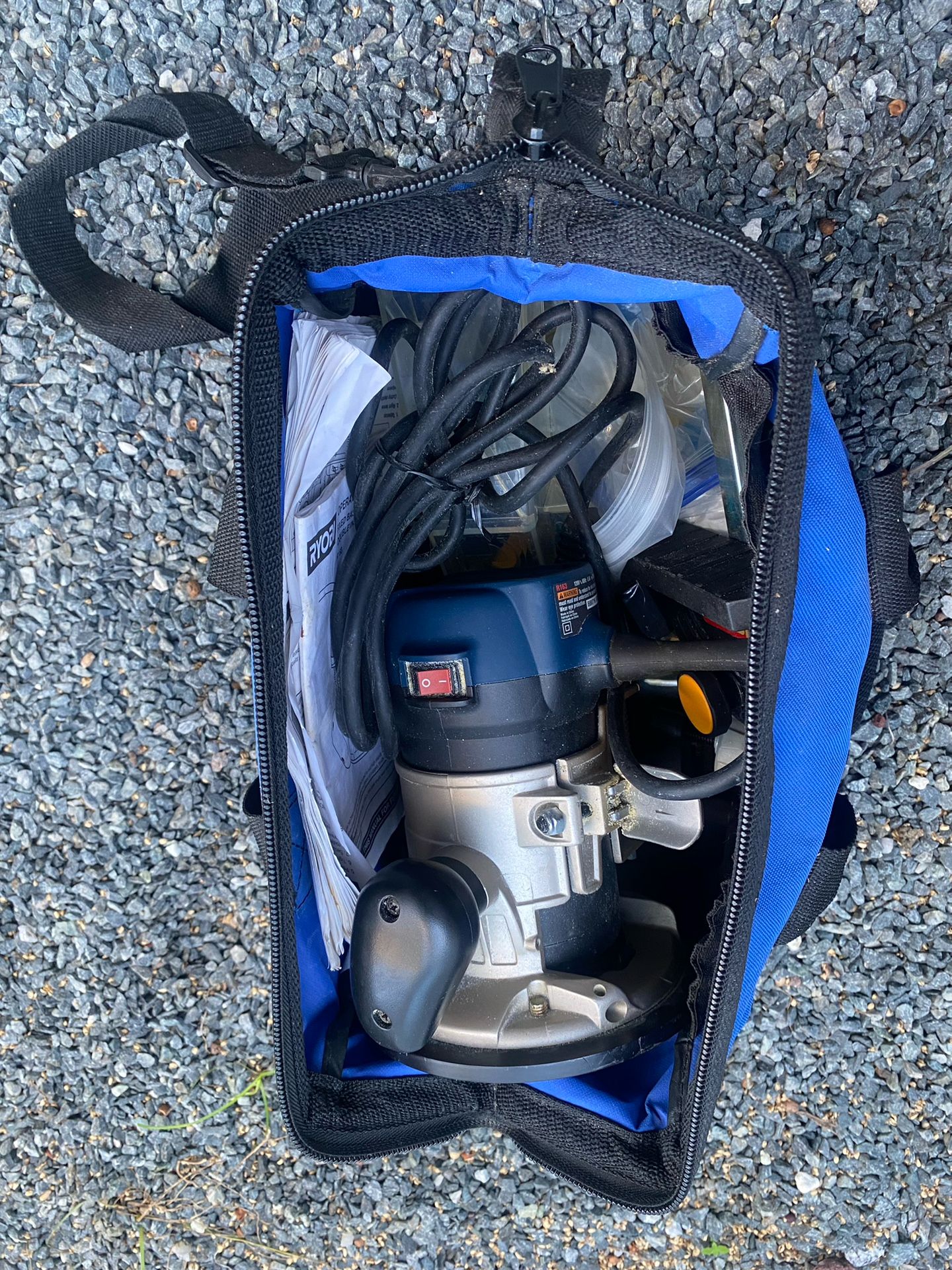 Ryobi Fixed Base Router R163 120V 8.5 Amps. Corded electric w/tool bag (Complete)