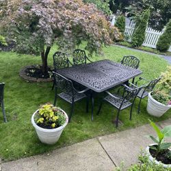 Dining Table And Chairs Cast Aluminum 