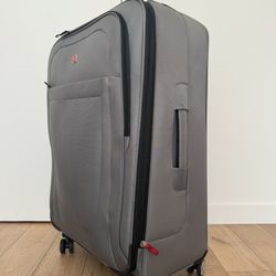 Swiss Gear Suitcase 