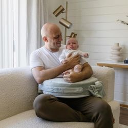 Brest Friend - Nursing/Feeding Pillow 