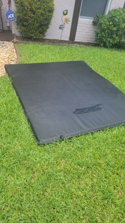 Truck bed cover 6 foot