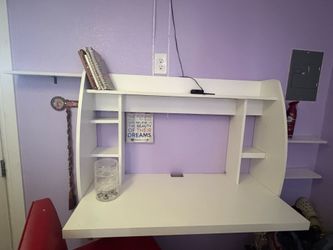 Wall mounted vanity