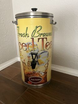 TEA CONTAINER DISPENSER 