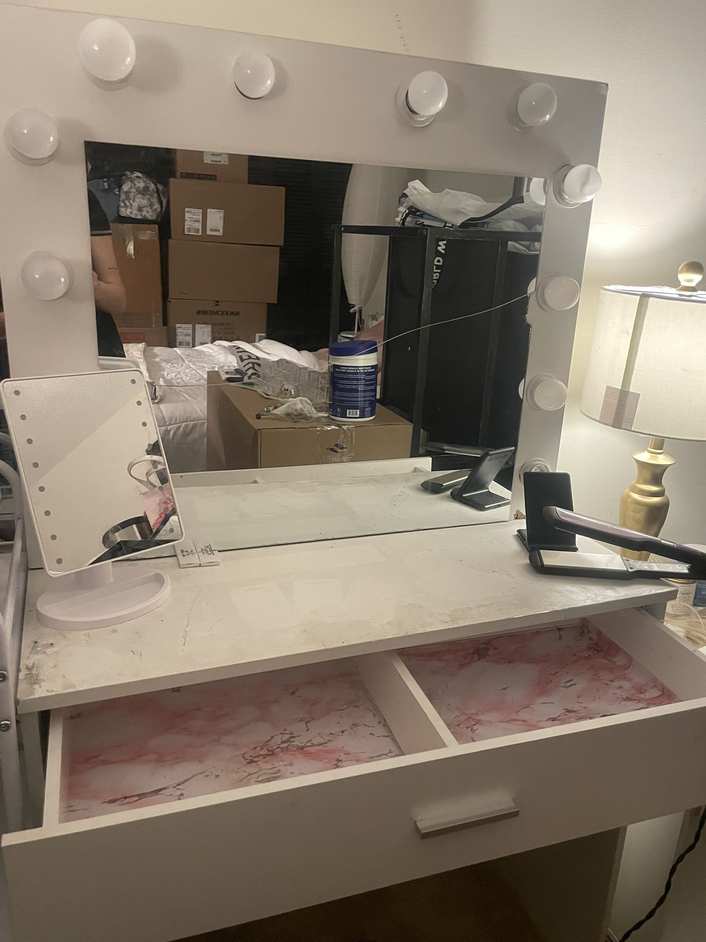 Makeup Vanity 