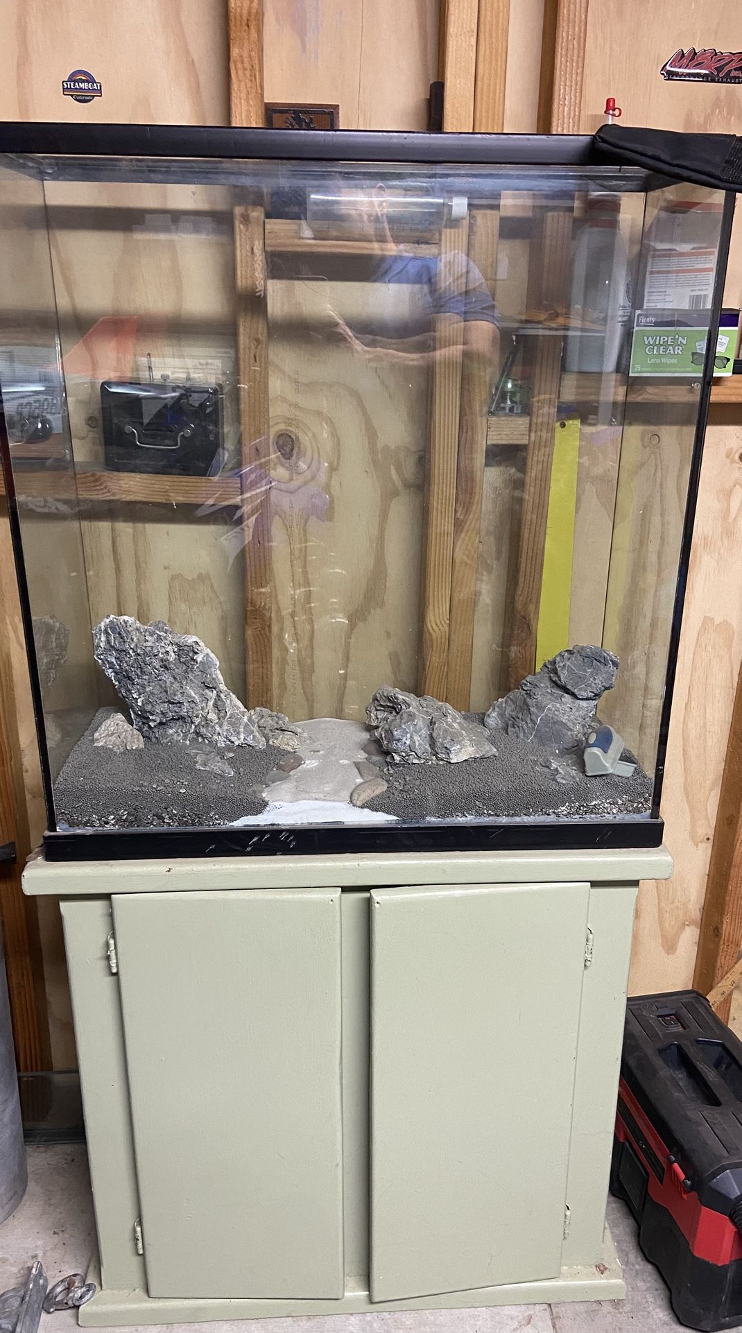 Fish tank/ pump set up