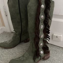 Ladies’s Western Boots