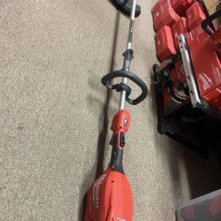 Milwaukee M18 FUEL 18V 16 in. Brushless Cordless Battery Powered String Trimmer with QUIK-LOK Attachment Capability (Tool-Only) $189