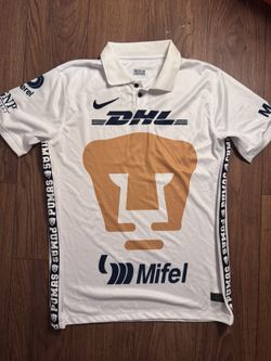 Pumas UNAM 2021/22 home jersey 
