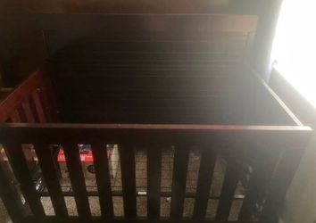 Baby crib 4 in 1